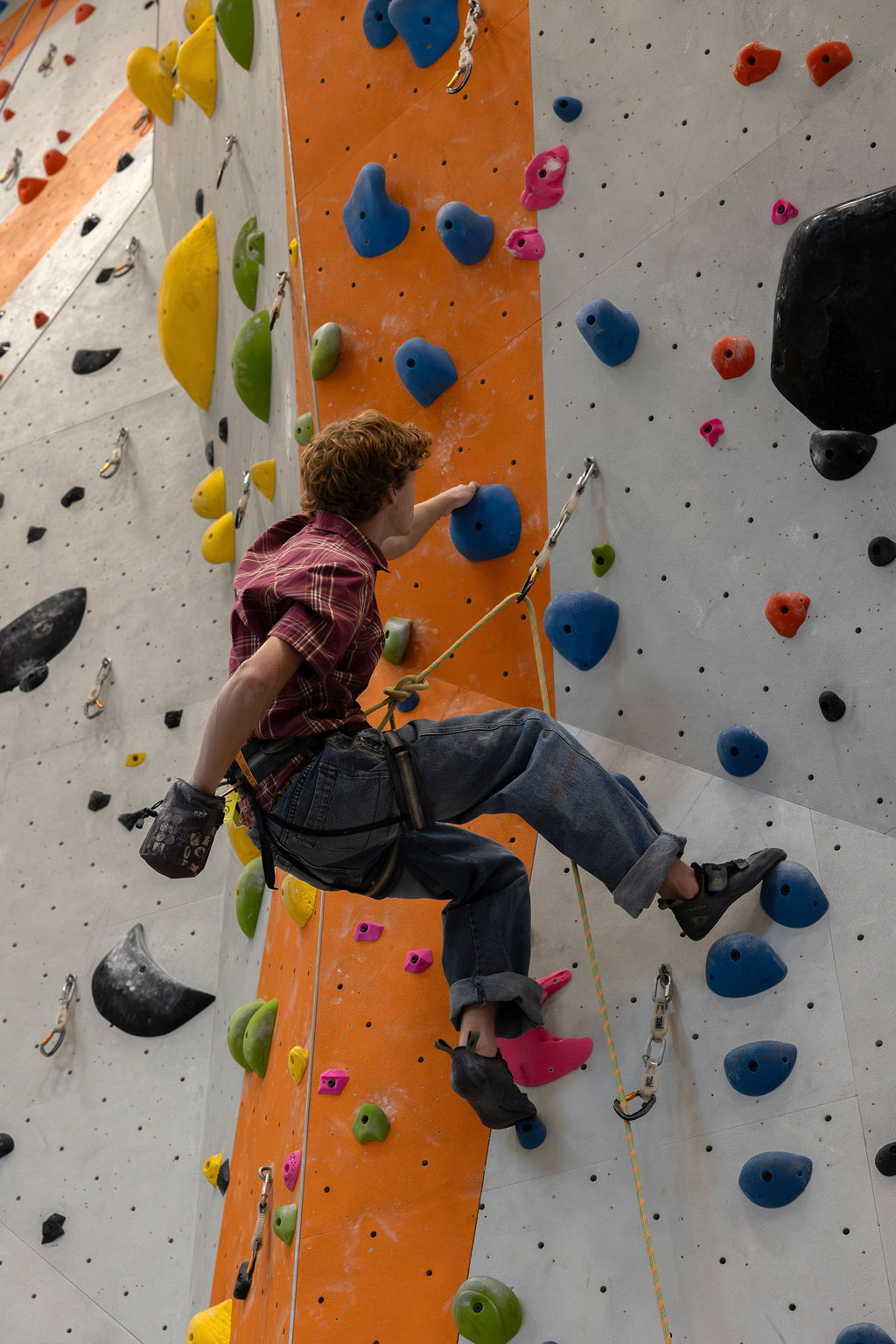 Cash rock climbing